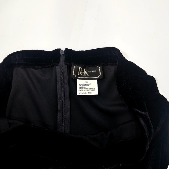 R&K Red and Black Floral Blazer And Skirt Velvet Boho Whinisigoth Vintage - Picture 12 of 15